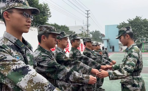榆林市榆阳区军事化管理青少年学校,本篇为您专业归纳! 榆林市榆阳区军事化管理青少年学校,本篇为您专业归纳!